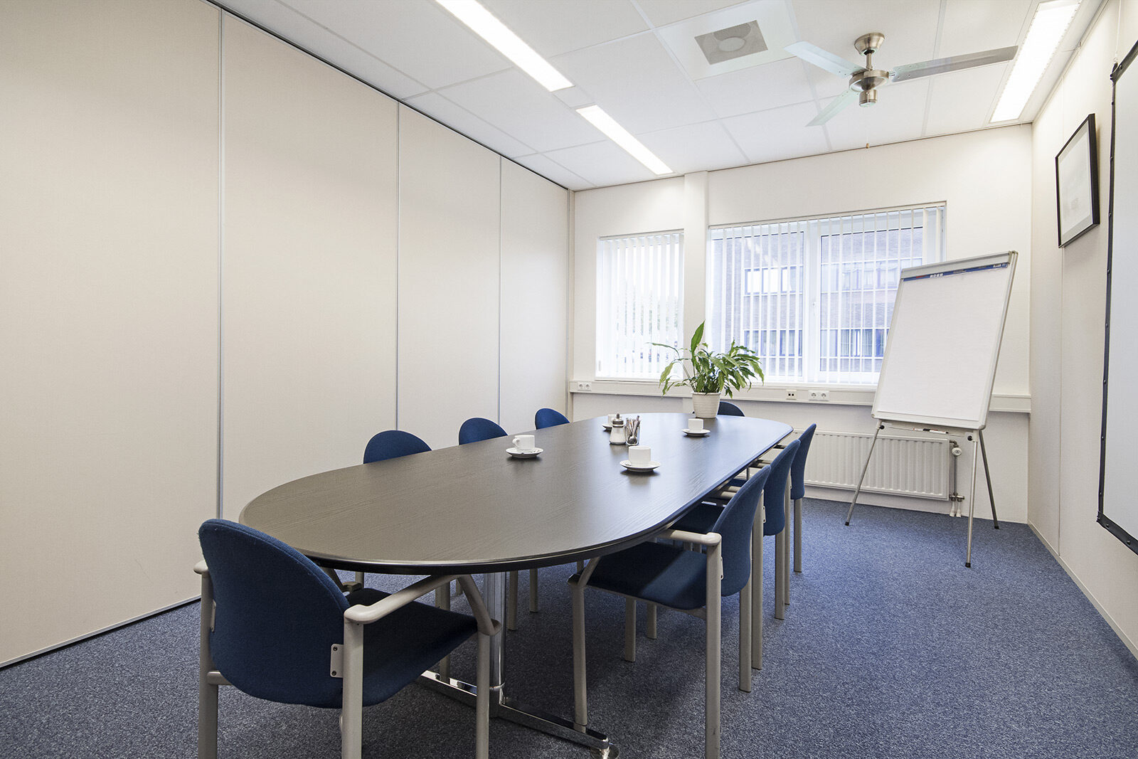 Meeting room with projection screen